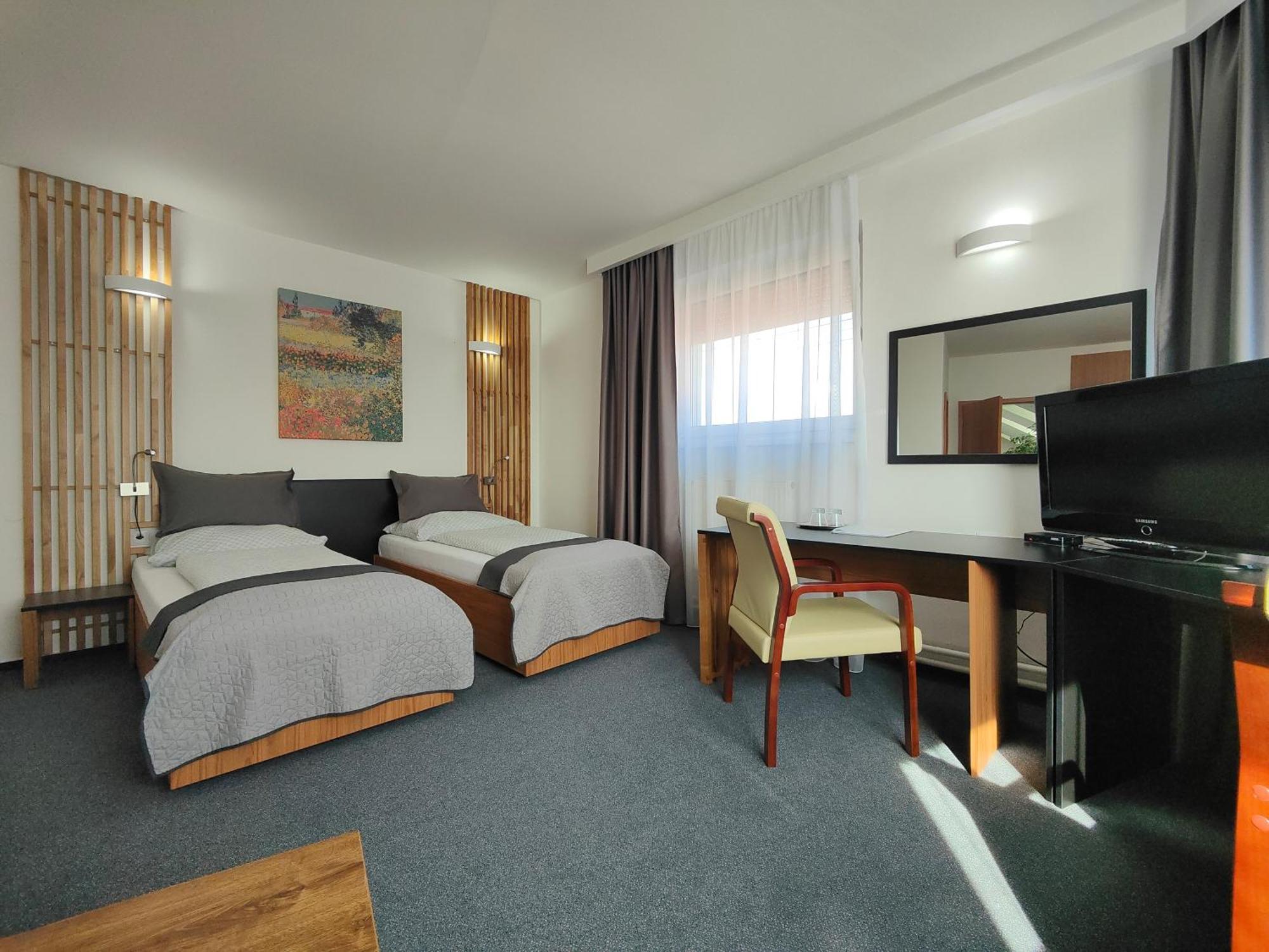 Hotel P7 Lučenec Eksteriør billede