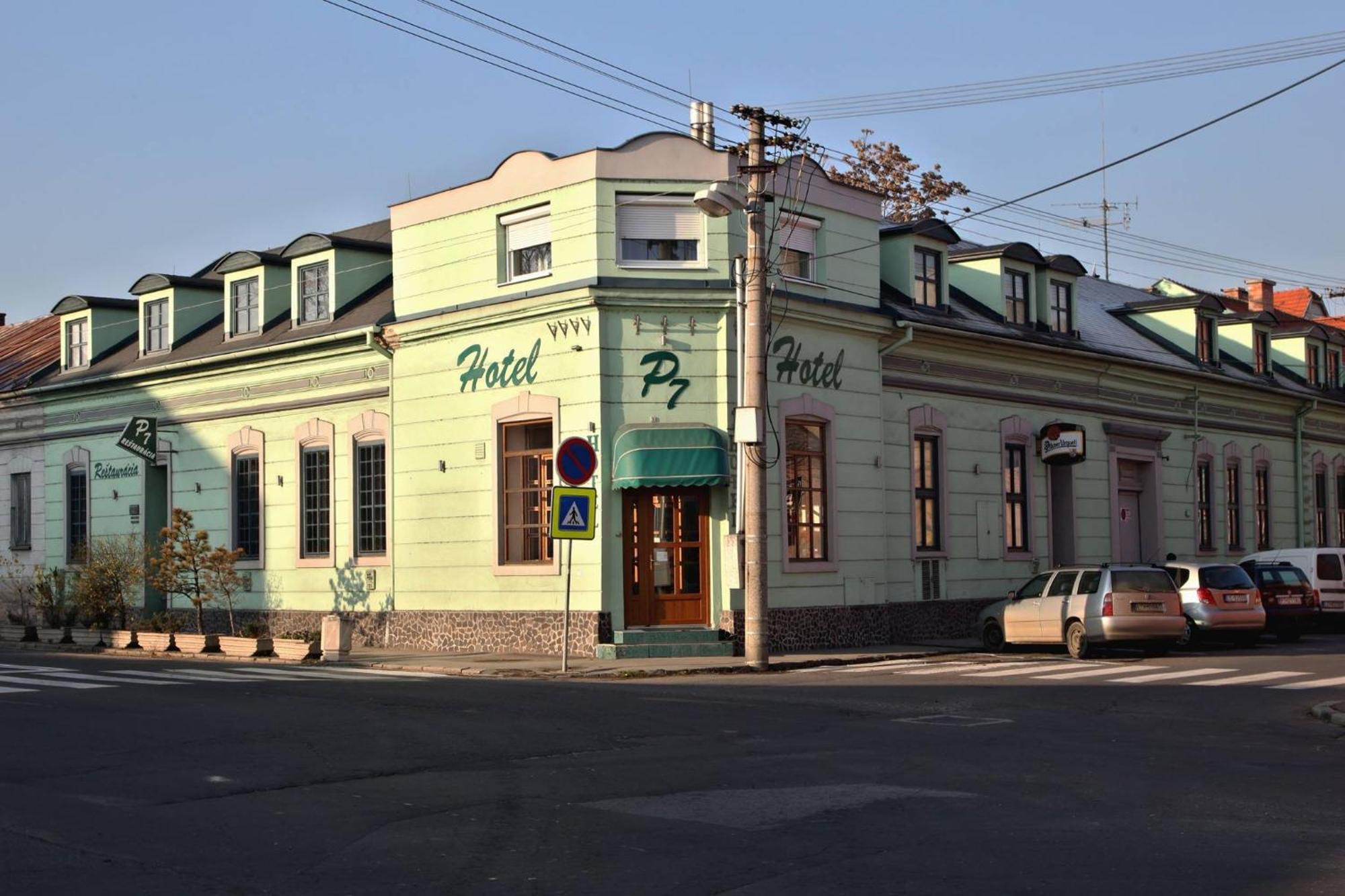 Hotel P7 Lučenec Eksteriør billede